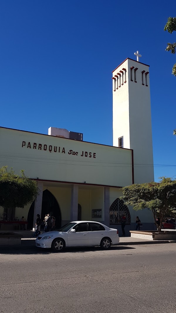Horarios de misa de La Parroquia San José  en Ahome