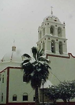 Horarios de misa de La Parroquia Santa María de las Parras  en Parras